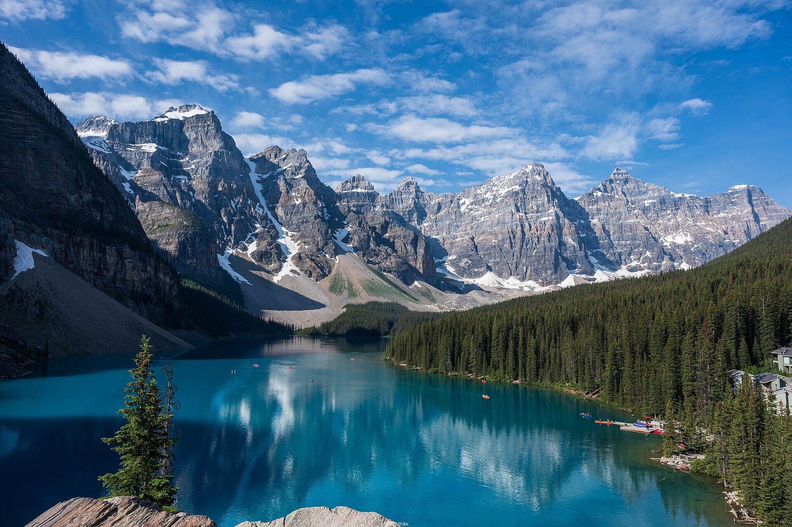 Moraine Lake and the Valley of the Ten Peaks from the Rockpile