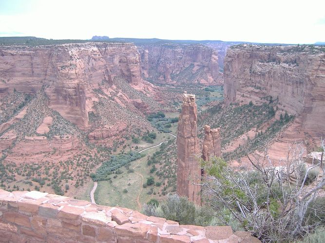 Spider Rock Overlook