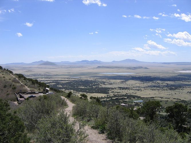 Crater Rim Trail