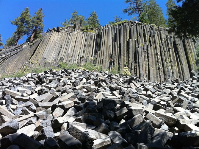 Devils Postpile