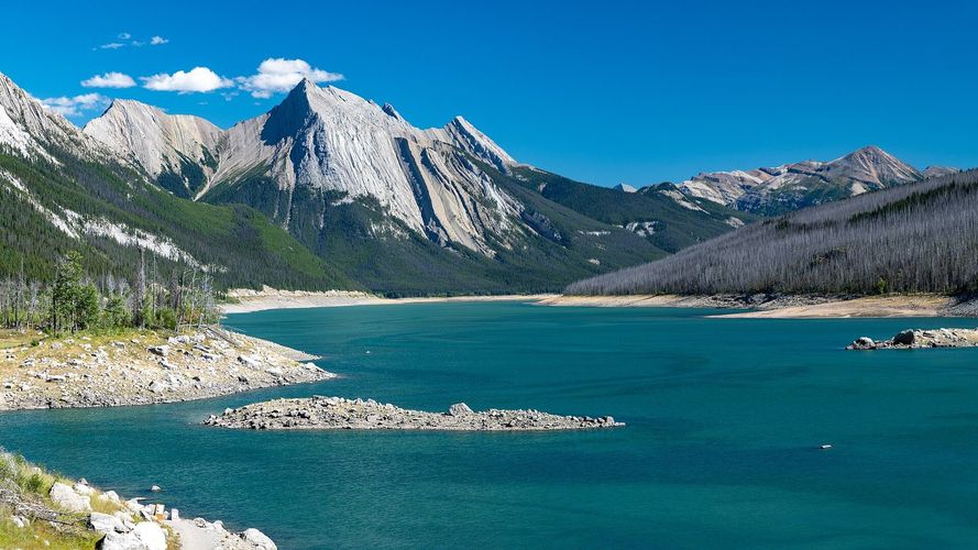 Medicine Lake
