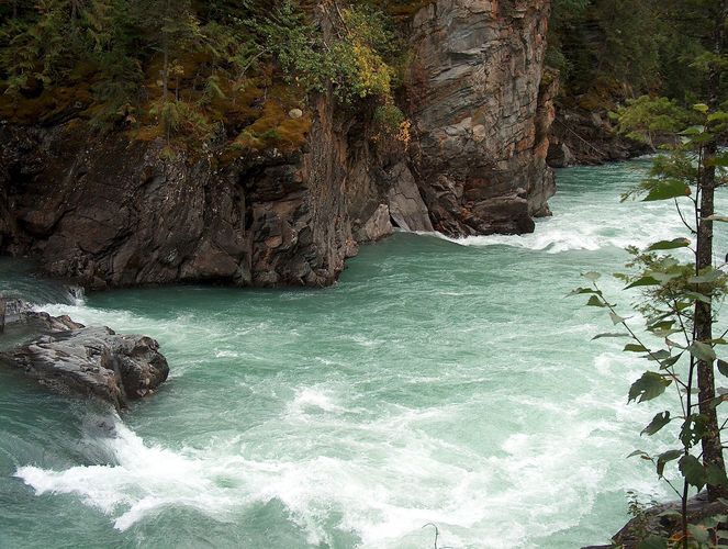 Overlander Falls