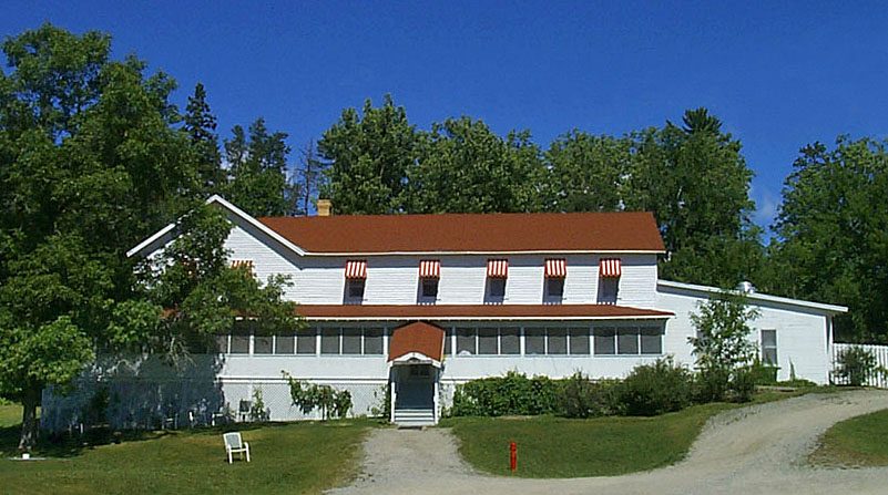Kettle Falls Hotel