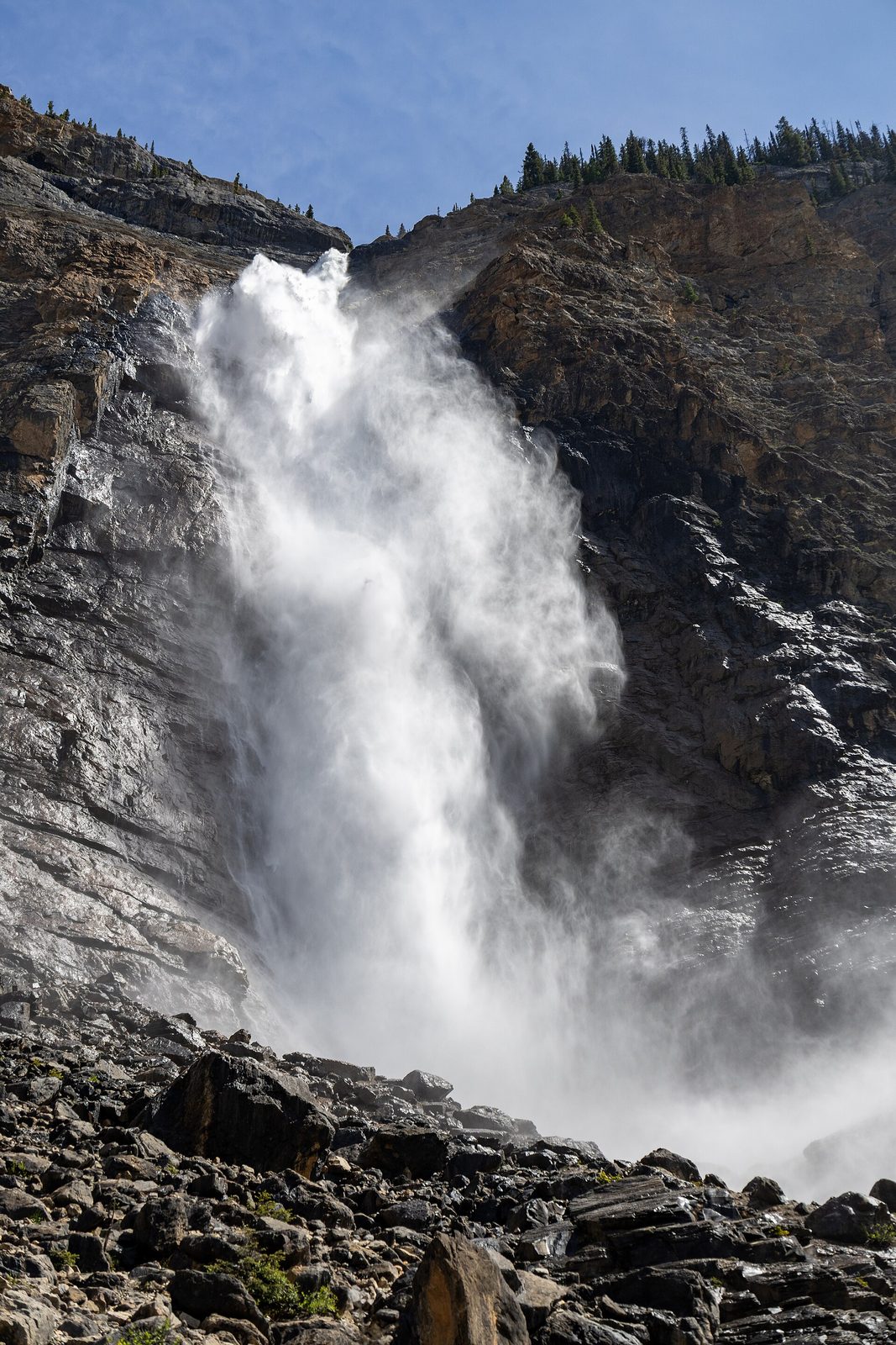 Takakkaw Falls