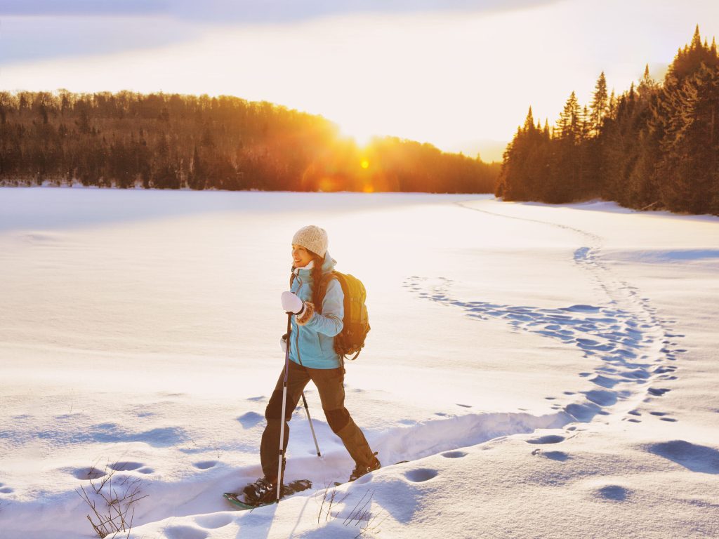 Winter hiking: travelling safely on snow and ice